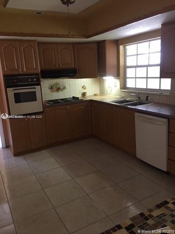 7341 Dilido Blvd, Miramar, FL 33023