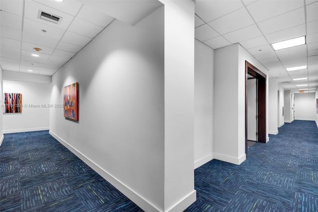 2020 Ponce De Leon Blvd 1007, Coral Gables, FL 33134