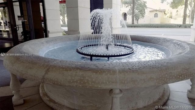 2020 Ponce De Leon Blvd 1007, Coral Gables, FL 33134