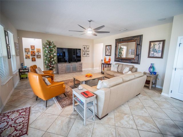 164 SILVER MAPLE ROAD, Groveland, FL 34736