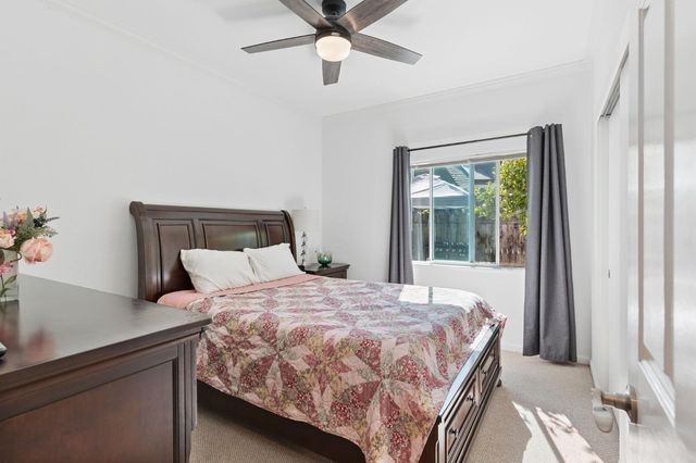 2890 Aquamarine Cir, Rescue, CA 95672