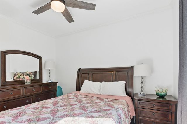 2890 Aquamarine Cir, Rescue, CA 95672