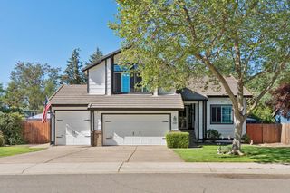 2890 Aquamarine Cir, Rescue, CA 95672