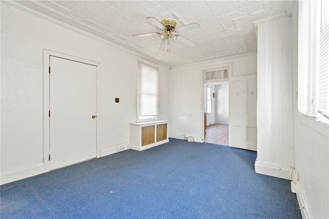 327-329 Ella St, Bloomfield, PA 15224