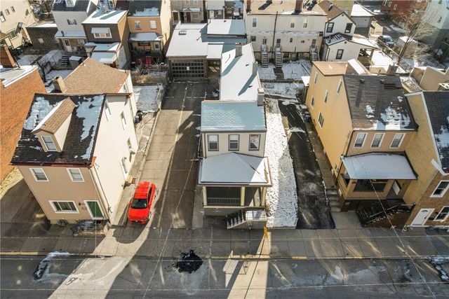 327-329 Ella St, Bloomfield, PA 15224