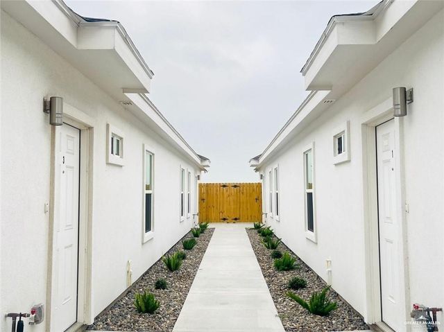 3304 Wolf Creek Avenue, Mcallen, TX 78504