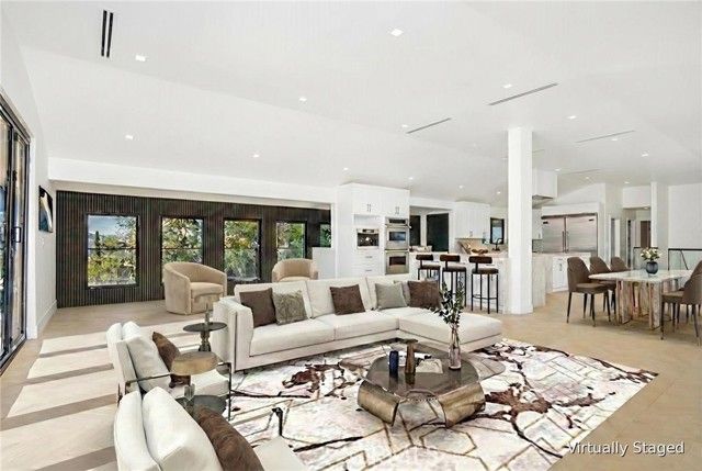 18827 Edleen Drive, Tarzana (los Angeles), CA 91356