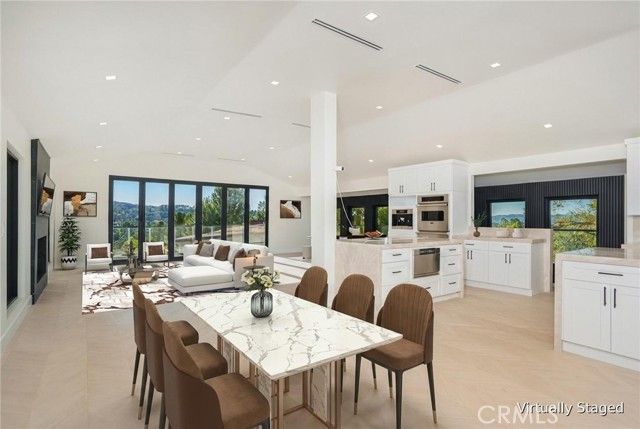 18827 Edleen Drive, Tarzana (los Angeles), CA 91356