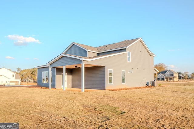 100 Cherokee Court, Good Hope, GA 30641