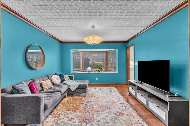 502 Millstone Drive, Lawrence, KS 66049