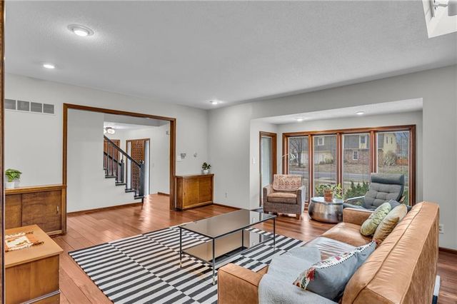 502 Millstone Drive, Lawrence, KS 66049