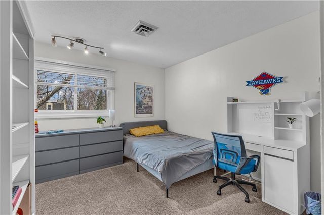 502 Millstone Drive, Lawrence, KS 66049