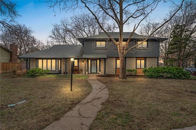 502 Millstone Drive, Lawrence, KS 66049