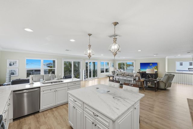 10751 S Ocean Dr B2, Jensen Beach, FL 34957