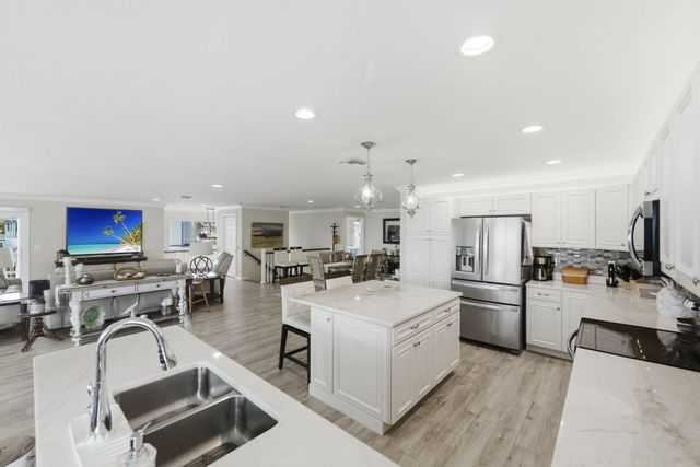 10751 S Ocean Dr B2, Jensen Beach, FL 34957