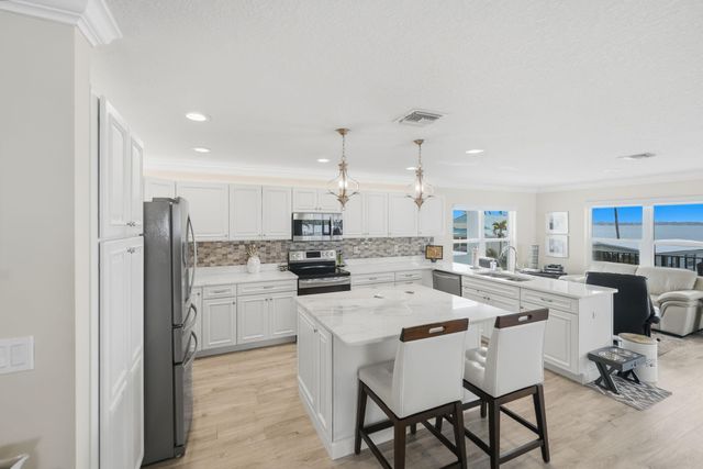 10751 S Ocean Dr B2, Jensen Beach, FL 34957