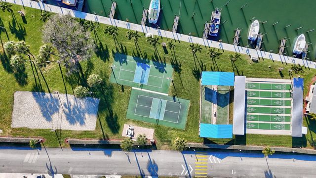 10751 S Ocean Dr B2, Jensen Beach, FL 34957