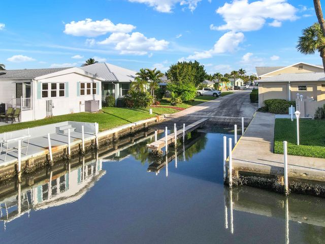 10751 S Ocean Dr B2, Jensen Beach, FL 34957