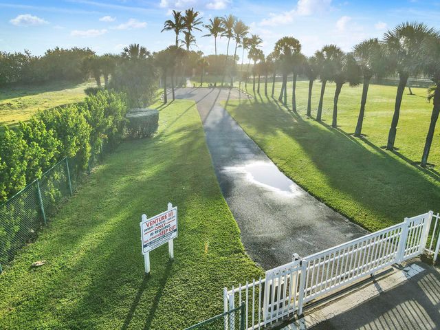 10751 S Ocean Dr B2, Jensen Beach, FL 34957