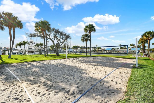 10751 S Ocean Dr B2, Jensen Beach, FL 34957