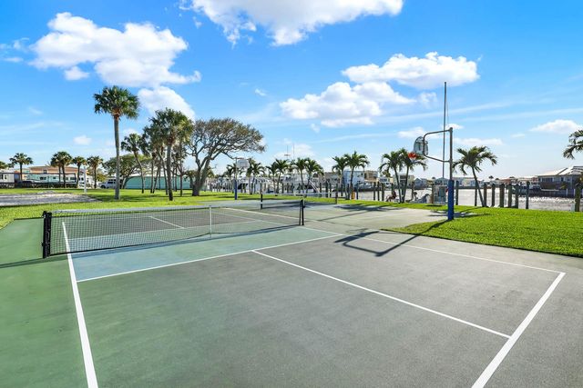 10751 S Ocean Dr B2, Jensen Beach, FL 34957