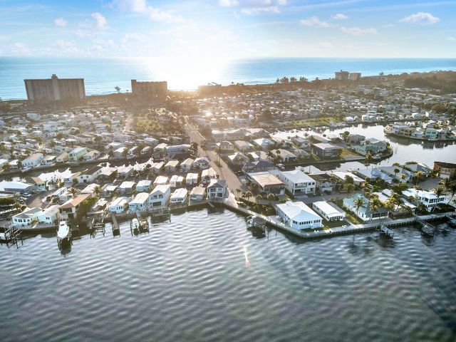 10751 S Ocean Dr B2, Jensen Beach, FL 34957