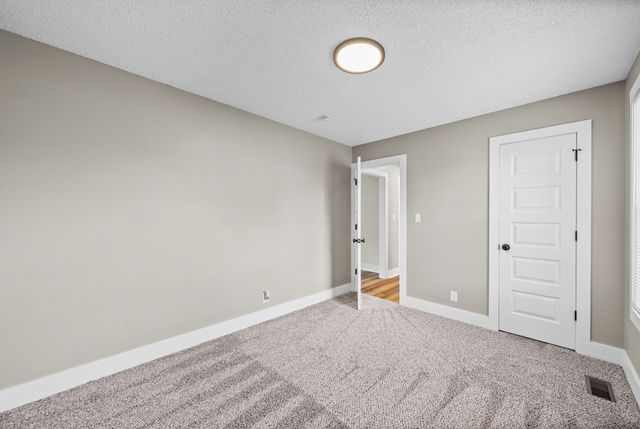 737 Shelton Cir, Clarksville, TN 37042