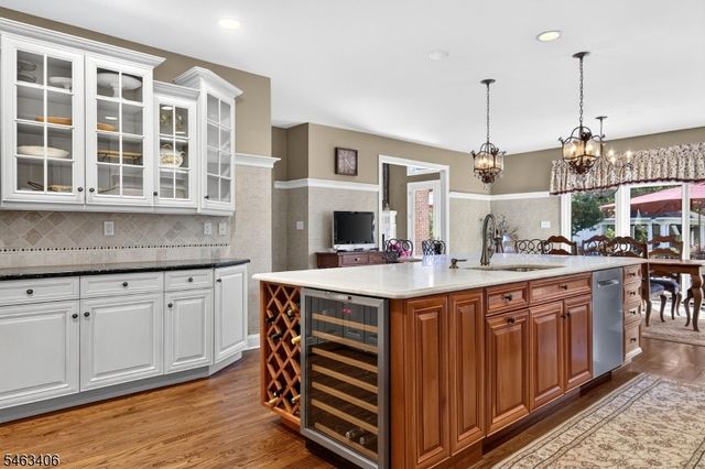 10 Maacka Dr, Holmdel Twp., NJ 07733