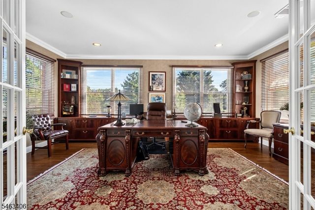 10 Maacka Dr, Holmdel Twp., NJ 07733
