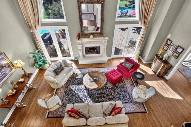 10 Maacka Dr, Holmdel Twp., NJ 07733