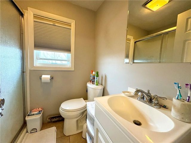 10 Hampshire Street, North Providence, RI 02904