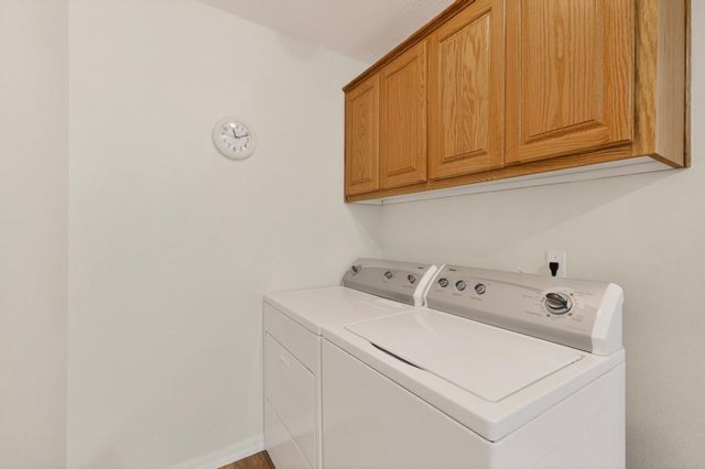 6 King Court, Los Lunas, NM 87031