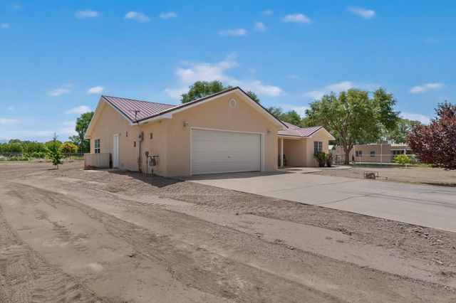 6 King Court, Los Lunas, NM 87031