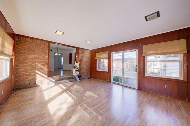 1179 Coleman Street, Ypsilanti Twp, MI 48198