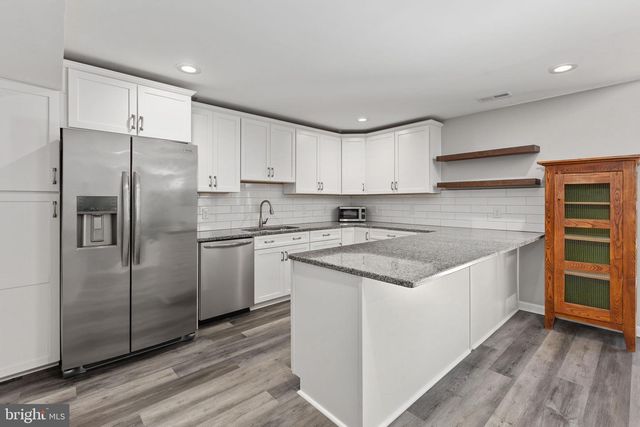 1100 AUSTIN DR, Fredericksburg, VA 22401