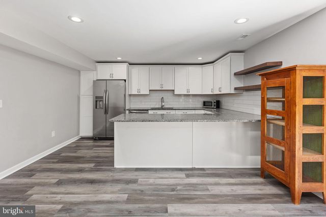 1100 AUSTIN DR, Fredericksburg, VA 22401