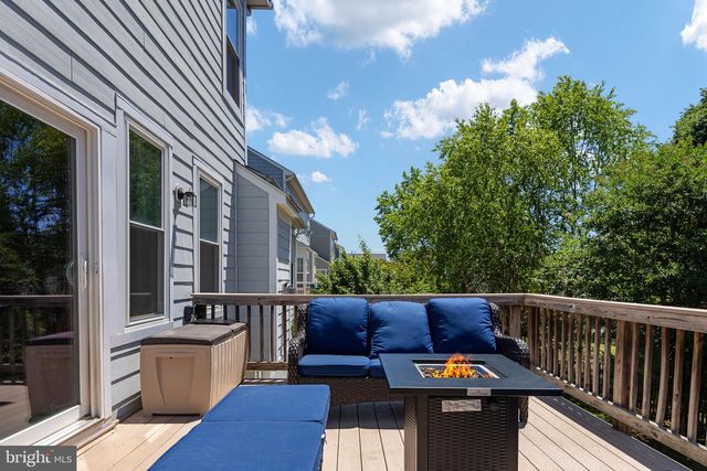 1100 AUSTIN DR, Fredericksburg, VA 22401