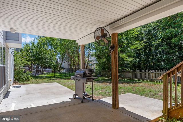 1100 AUSTIN DR, Fredericksburg, VA 22401