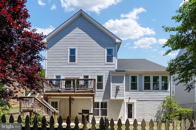 1100 AUSTIN DR, Fredericksburg, VA 22401