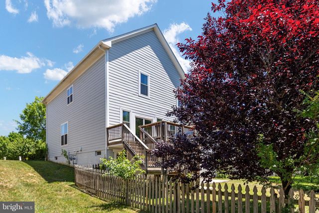 1100 AUSTIN DR, Fredericksburg, VA 22401