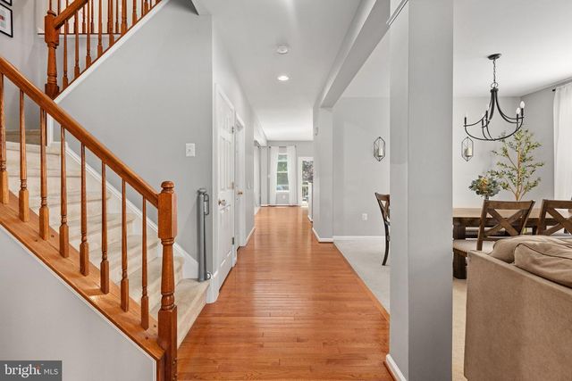 1100 AUSTIN DR, Fredericksburg, VA 22401