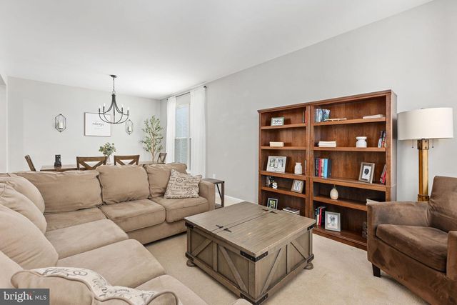 1100 AUSTIN DR, Fredericksburg, VA 22401