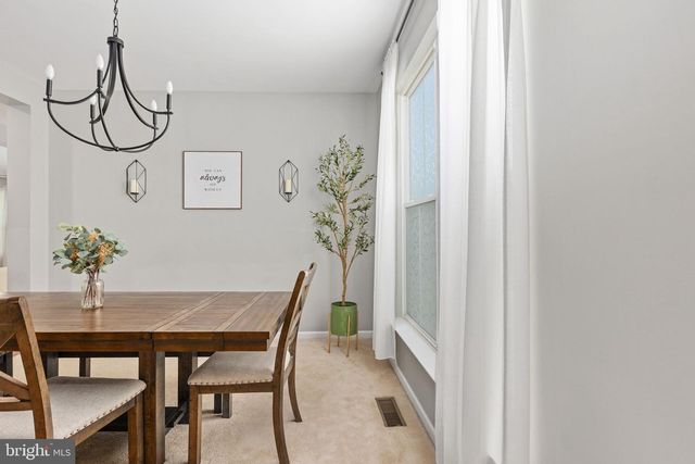 1100 AUSTIN DR, Fredericksburg, VA 22401