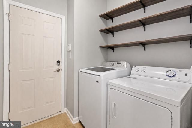 1100 AUSTIN DR, Fredericksburg, VA 22401