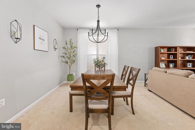 1100 AUSTIN DR, Fredericksburg, VA 22401