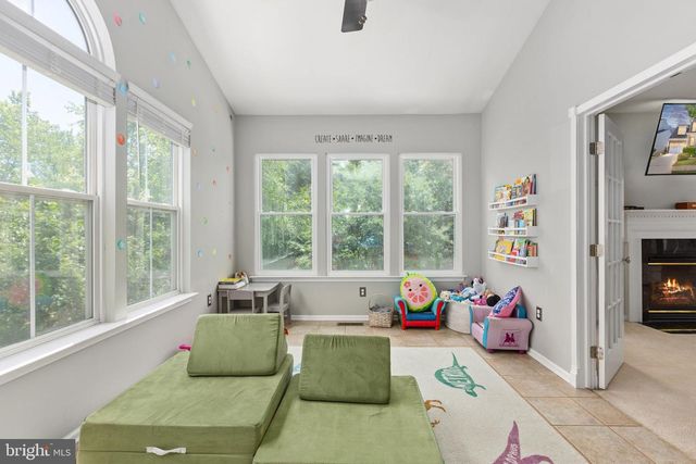 1100 AUSTIN DR, Fredericksburg, VA 22401
