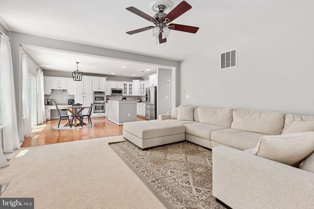 1100 AUSTIN DR, Fredericksburg, VA 22401