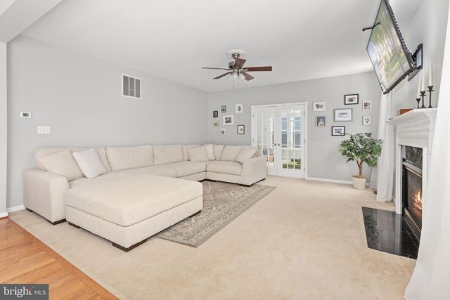 1100 AUSTIN DR, Fredericksburg, VA 22401