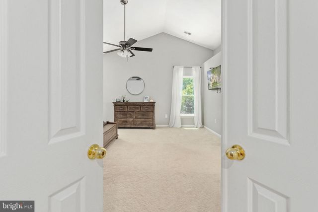 1100 AUSTIN DR, Fredericksburg, VA 22401