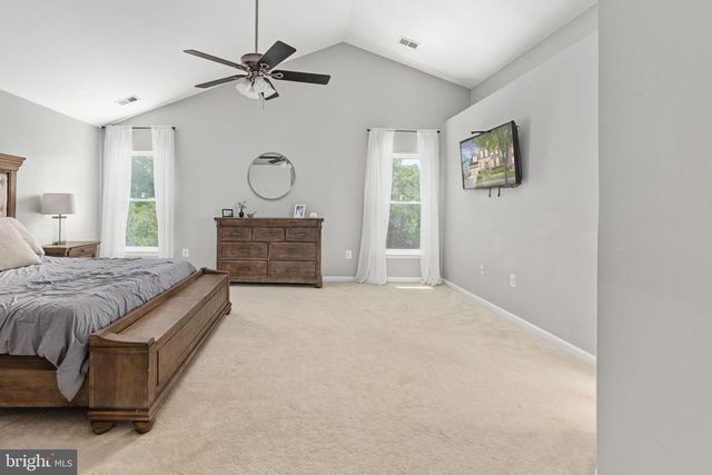 1100 AUSTIN DR, Fredericksburg, VA 22401